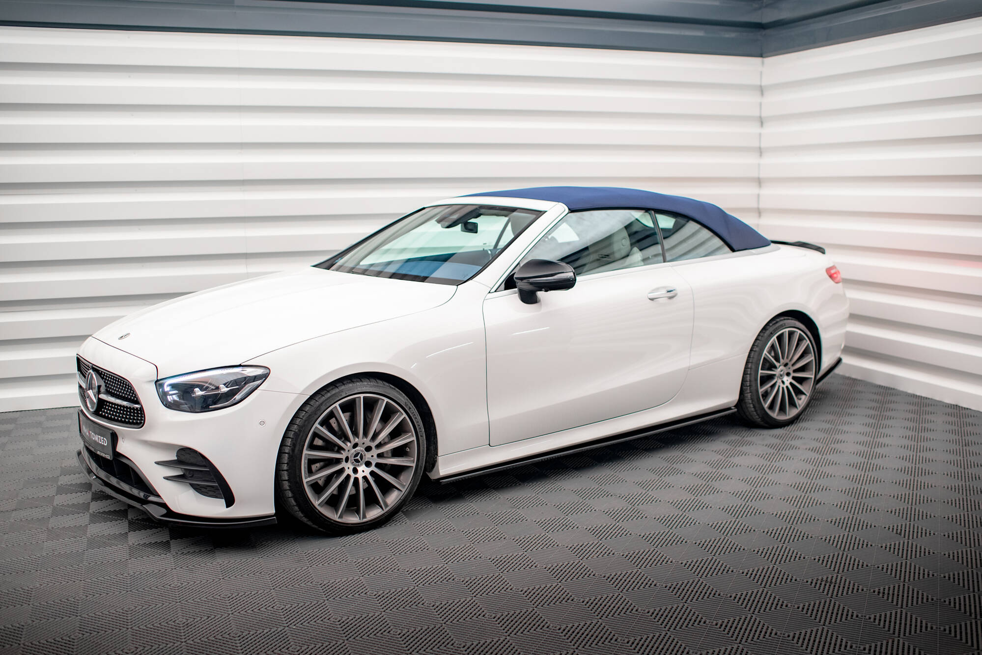 Seitenschweller Ansatz für Mercedes-Benz E-Klasse W213 Coupe C238 / Cabriolet A238 AMG-Line / 53 AMG schwarz Hochglanz