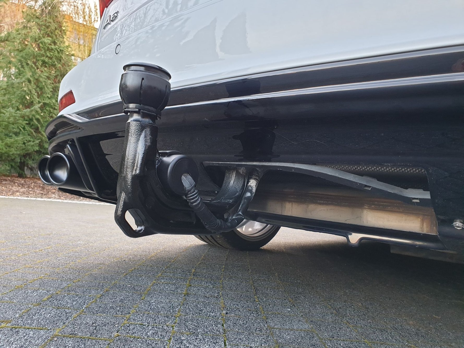 Street+ Heck Ansatz Diffusor + Endrohre chrom passend für Audi A6 S-Line / S6 C8 / C8 FL schwarz Hochglanz