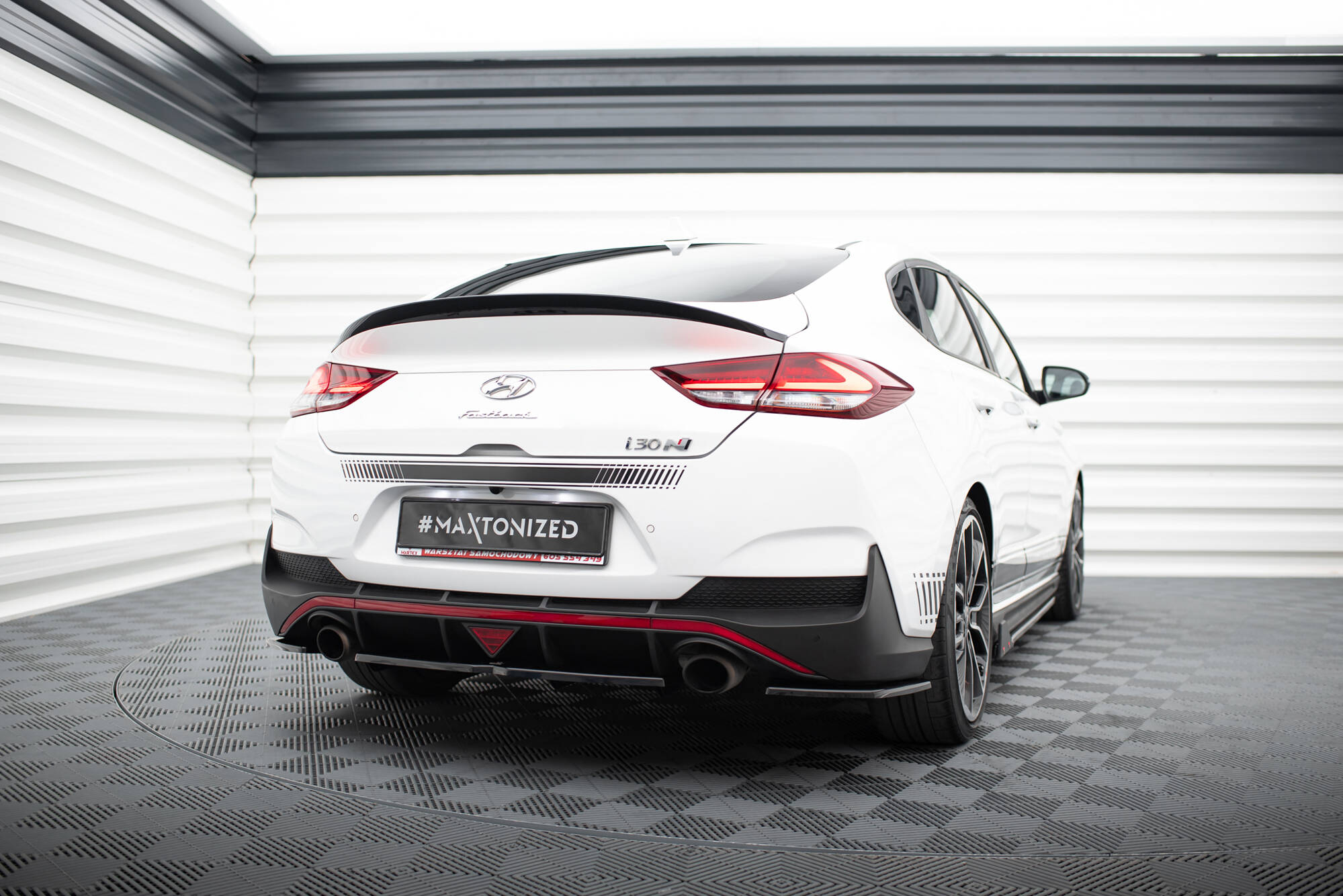 Heck Ansatz Flaps Diffusor für Hyundai I30 N Mk3 Fastback schwarz Hochglanz