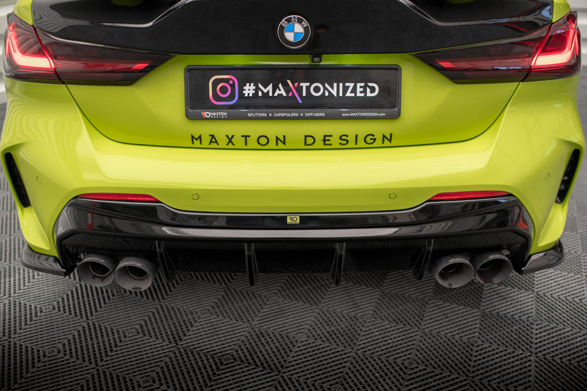 Street+ Heck Ansatz Diffusor V.3 passend für BMW 1er F40 M-Paket/ M135i / 128ti schwarz Hochglanz