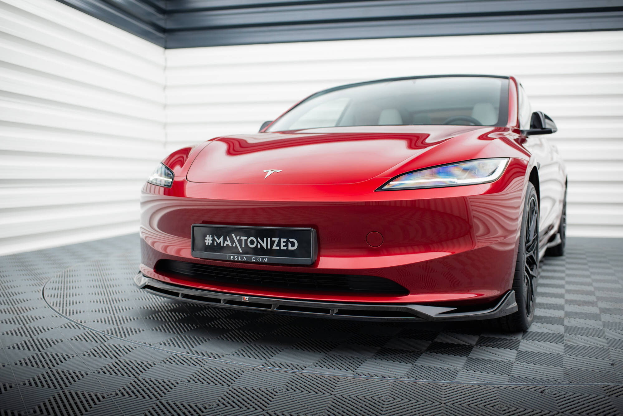 Frontlippe V.1 passend für Tesla Model 3 Project HighlandFL schwarz Hochglanz