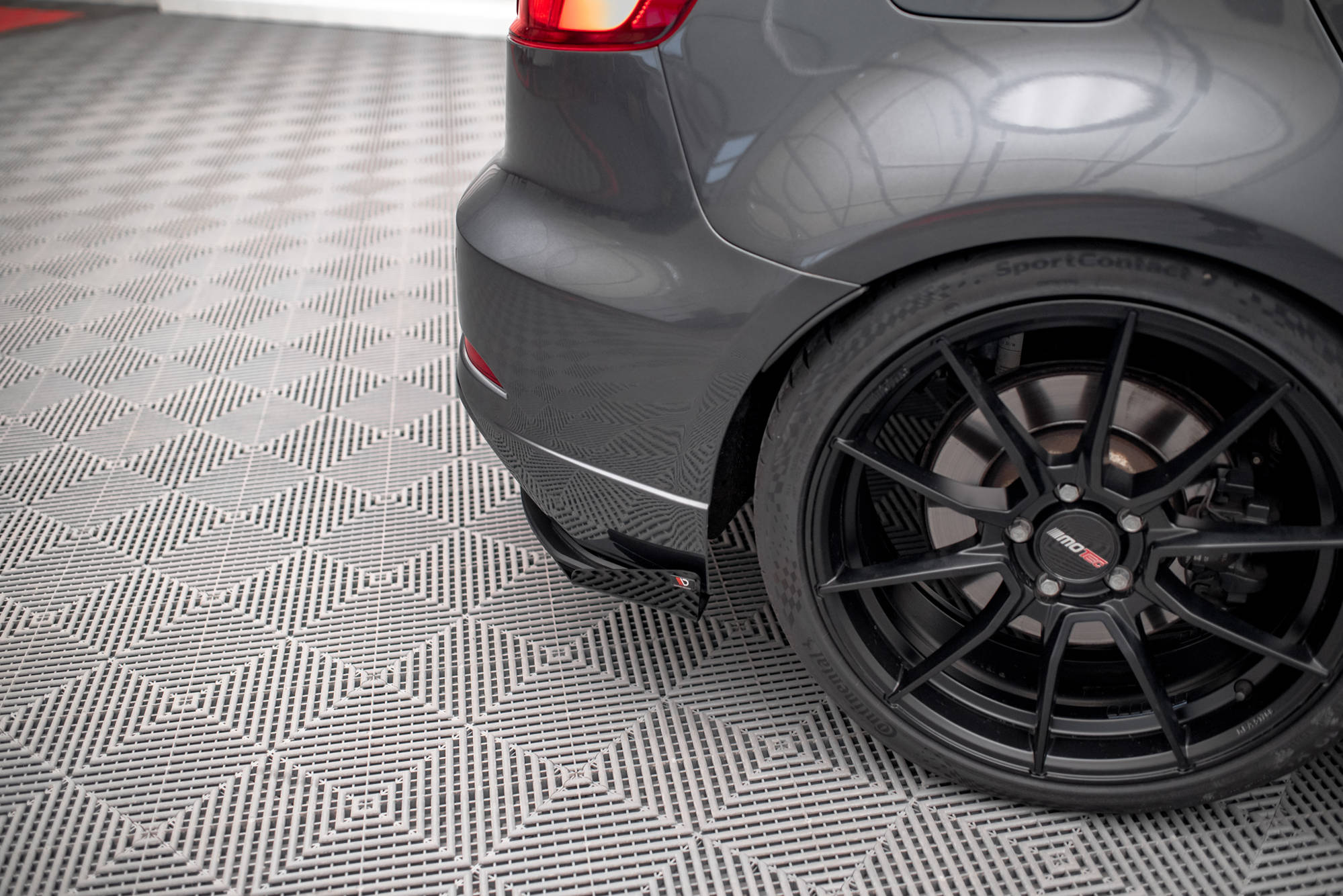 Street Pro Heck Ansatz Flaps passend für Audi S3 Sportback 8V FL rot+ Hochglanz Flaps