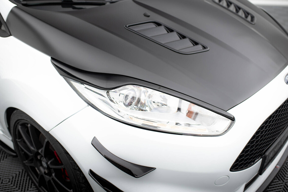 Scheinwerfer Blenden Böser Blick V.2 passend für Ford Fiesta ST / ST-Line / Standard Mk7 FL schwarz Hochglanz