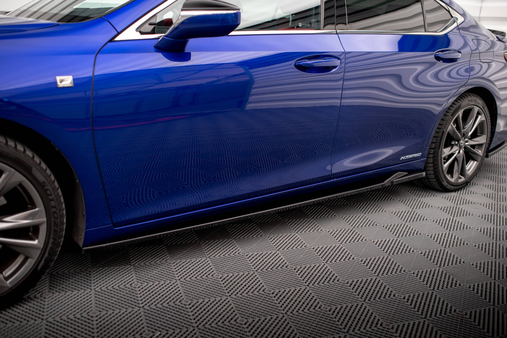 Street+ Seitenschweller Leisten passend für Lexus ES F Sport Mk7 schwarz Hochglanz