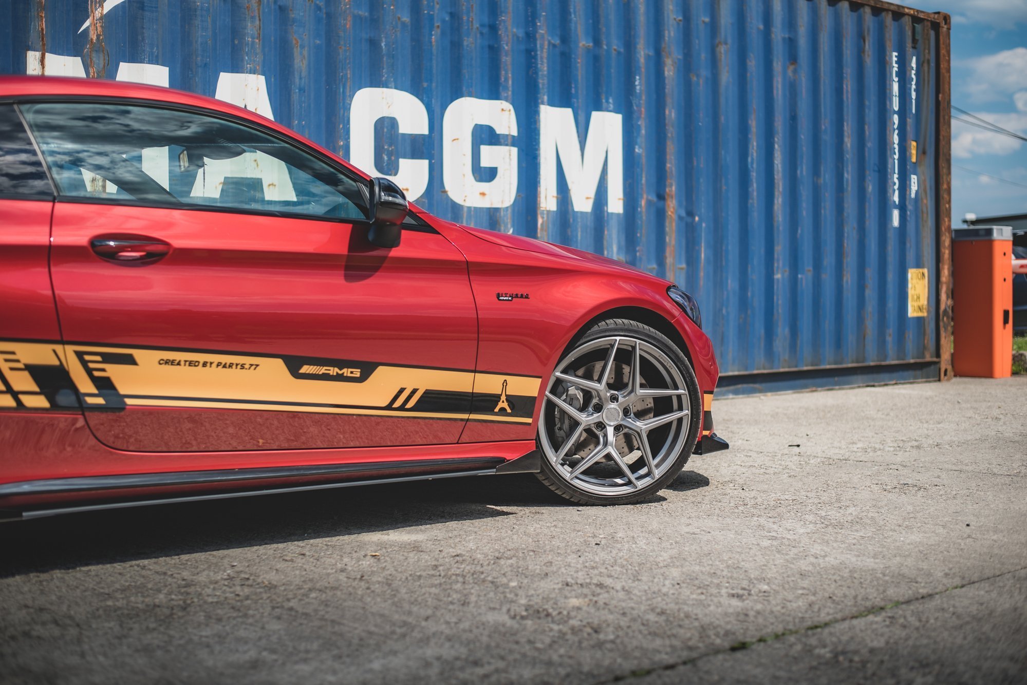 Street Pro Seitenschweller Leisten + Flaps passend für Mercedes-AMG C43 Coupe C205 rot+ Hochglanz Flaps