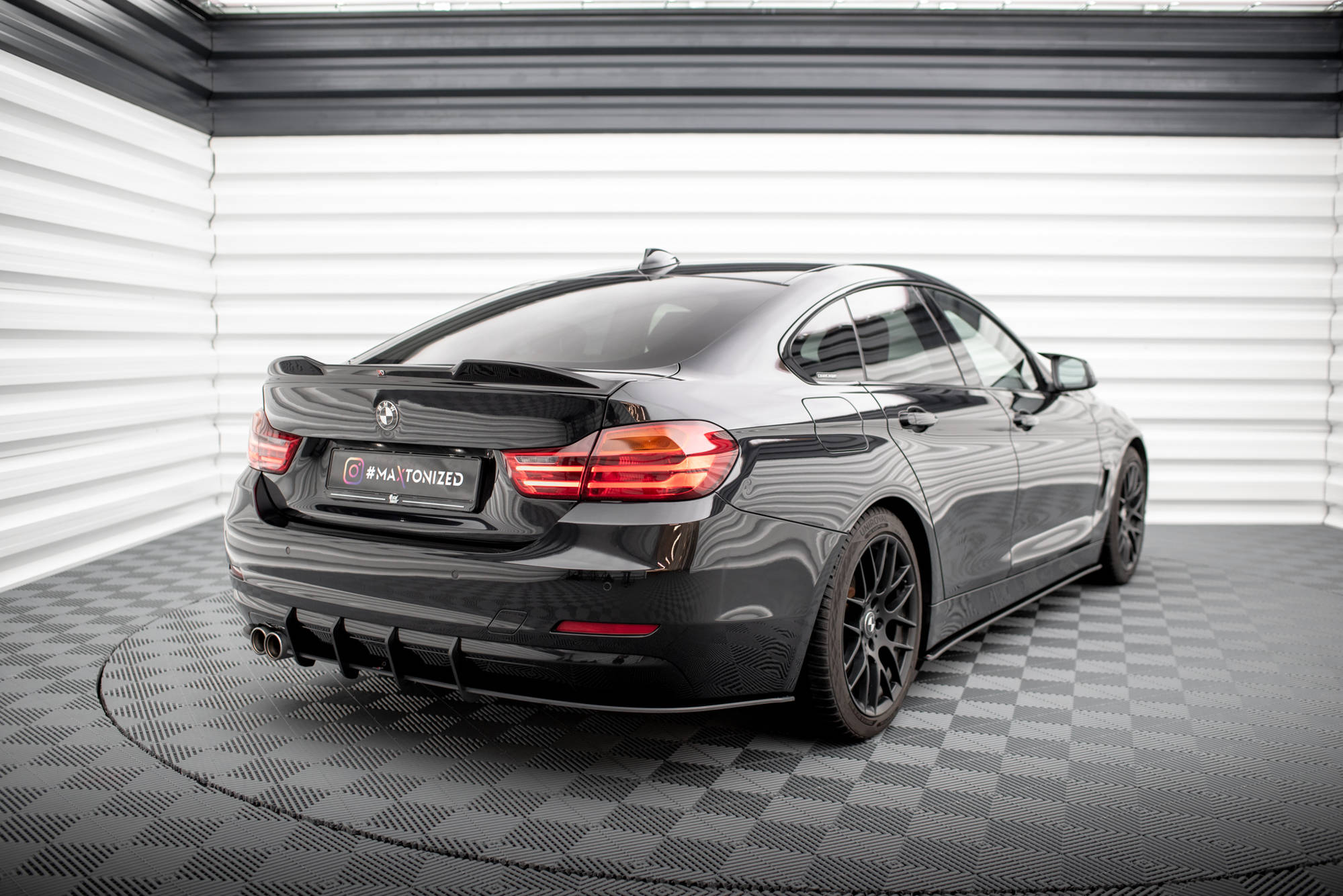 Street Pro Heckschürze Heck Ansatz Diffusor passend für BMW 4er Gran Coupe F36 rot