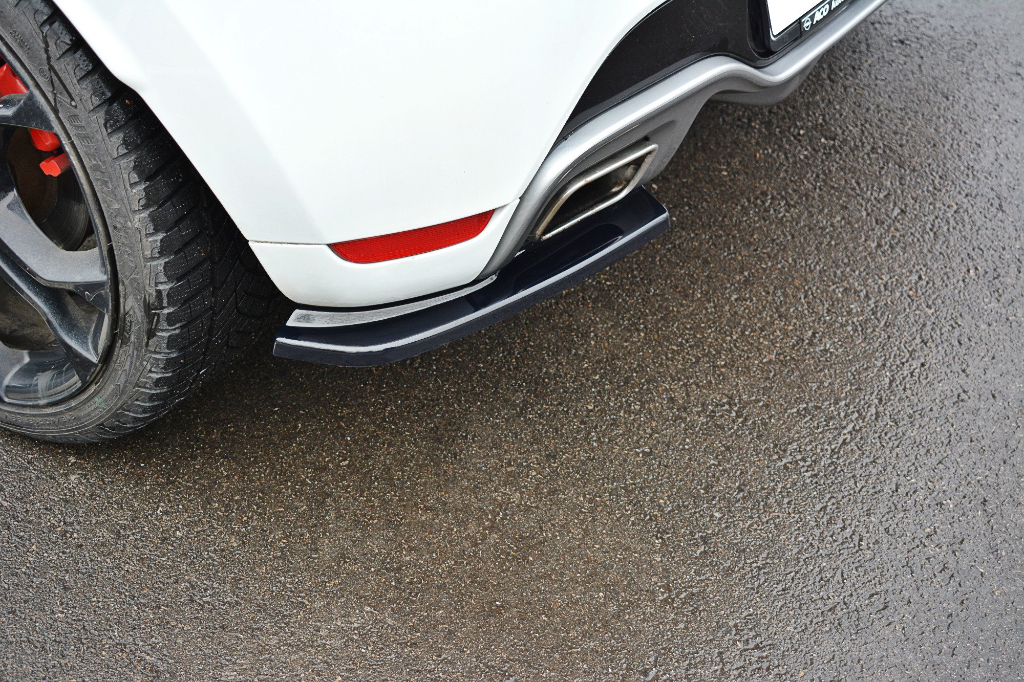 Heck Ansatz Flaps Diffusor für Renault Clio RS Mk4 schwarz Hochglanz