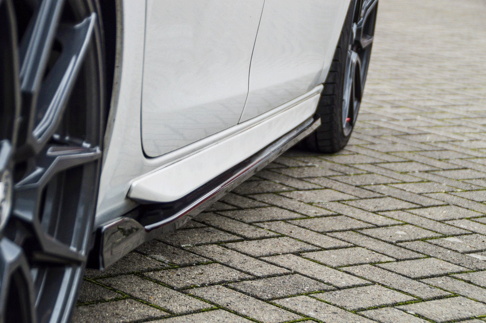 Bodykit für Peugeot 308 II GT+GT-Line SW ab Bj. 09/17-