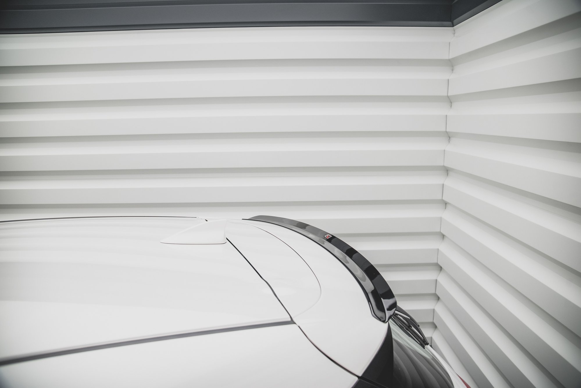 Heck Spoiler Aufsatz Abrisskante passend für Mazda CX-3 schwarz Hochglanz