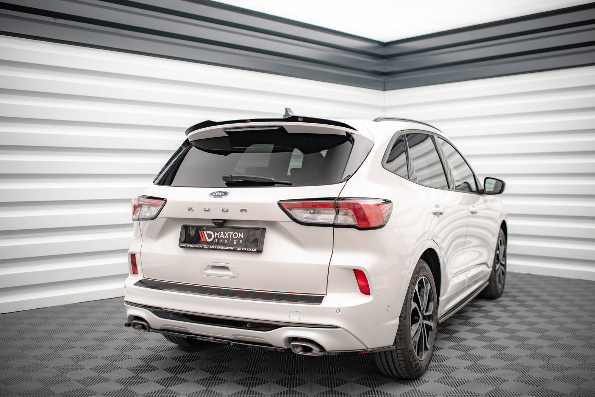 Heck Spoiler Aufsatz Abrisskante passend für Ford Kuga ST-Line Mk3 schwarz Hochglanz