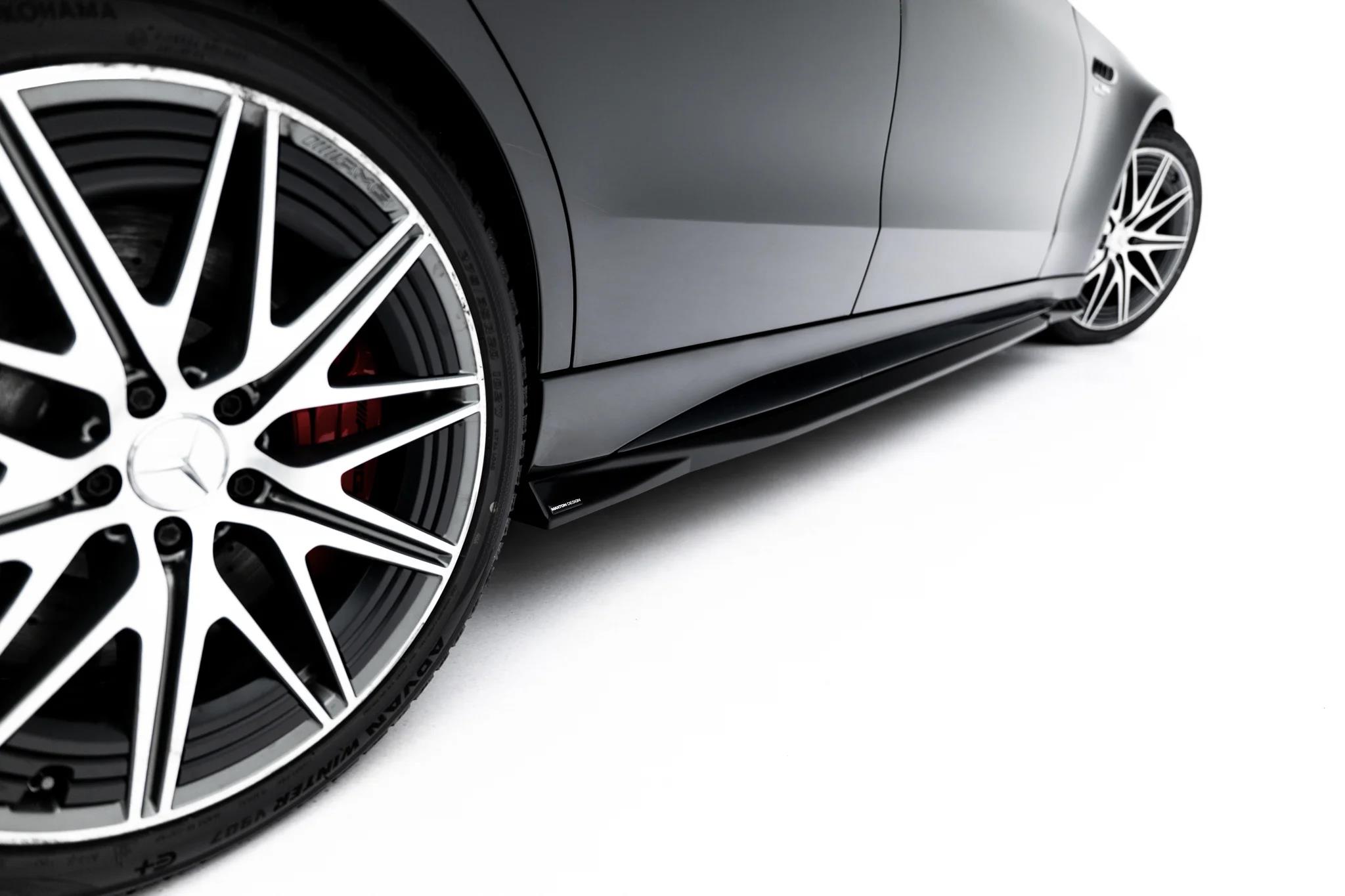 Seitenschweller Ansatz Paar passend für Mercedes-AMG C63 Limousine / Kombi W206 / S206 schwarz Hochglanz