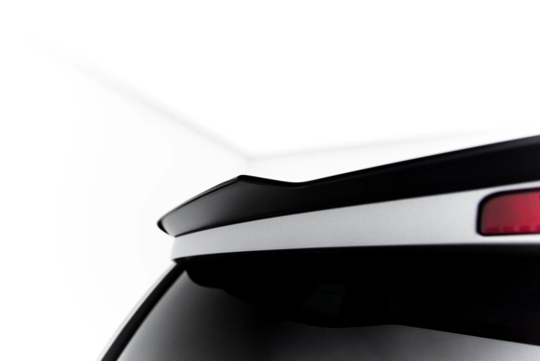 Heckspoiler Lippe Dodge Grand Caravan Mk5 Facelift schwarz Hochglanz