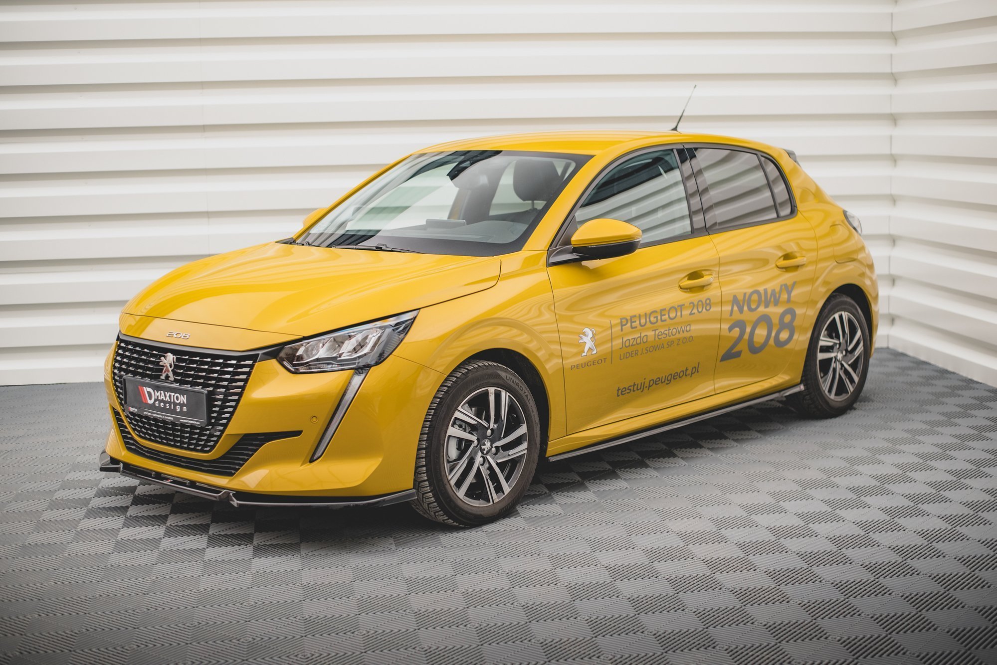 Street+ Seitenschweller Leisten passend für Peugeot 208 Mk2 schwarz Hochglanz