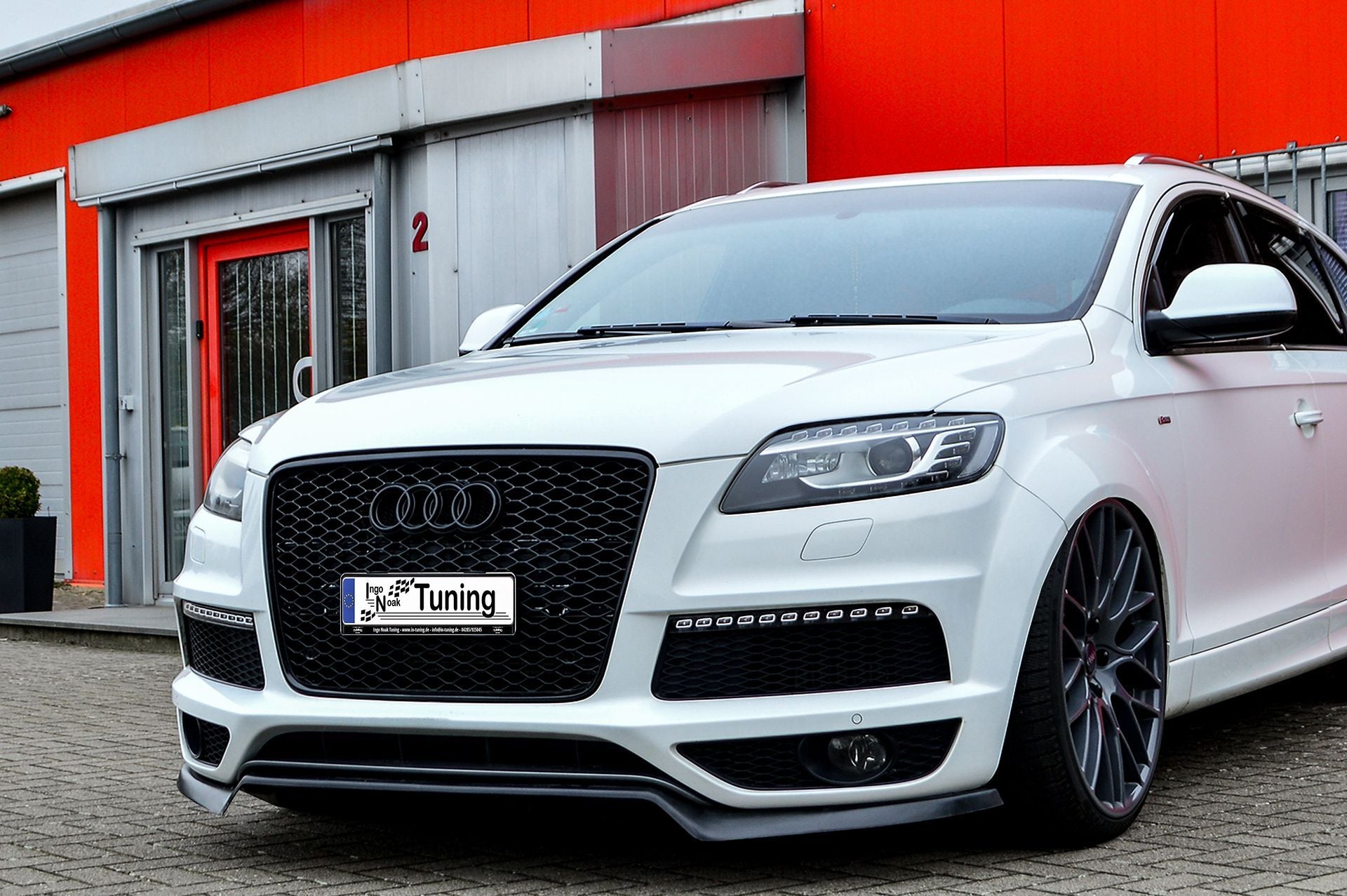 Cup Frontspoilerlippe für Audi Q7 4L mit S-Line aus ABS Carbon Optik
