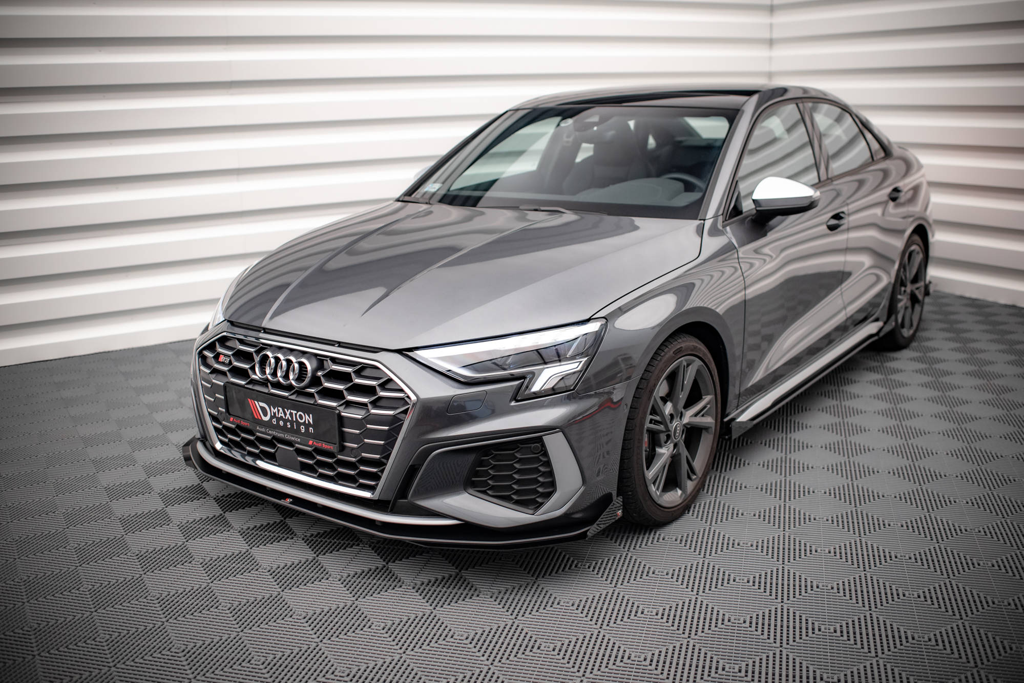 Street Pro Spoilerlippe Front Ansatz + Flaps passend für Audi S3 / A3 S-Line 8Y schwarz Hochglanz