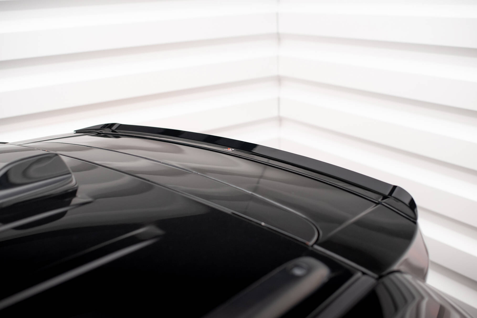 Spoiler CAP für Jeep Grand Cherokee WK2 Summit Facelift schwarz Hochglanz