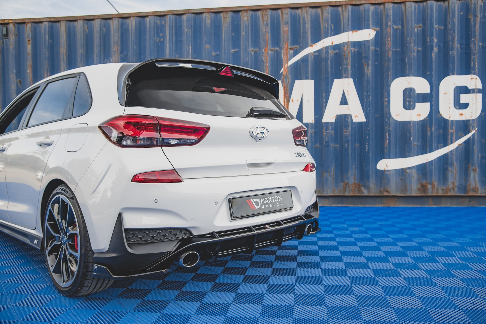 Street+ Heck Ansatz Flaps V.4 passend für Hyundai I30 N Mk3 Hatchback schwarz Hochglanz