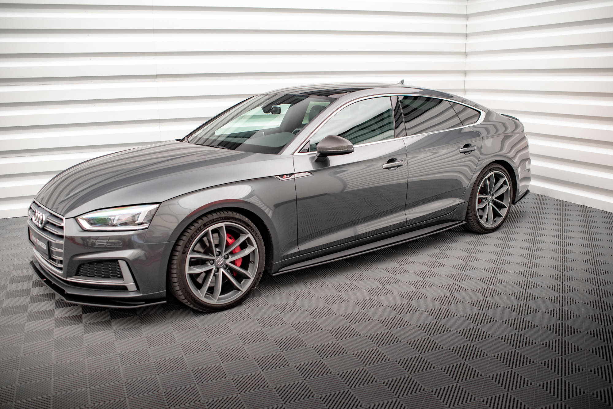 Street Pro Seitenschweller Leisten passend für Audi A5 S-Line / S5 Sportback F5 rot