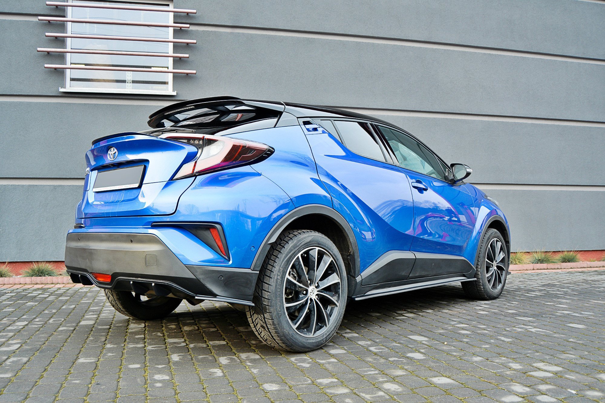 Spoiler CAP für TOYOTA C-HR schwarz Hochglanz