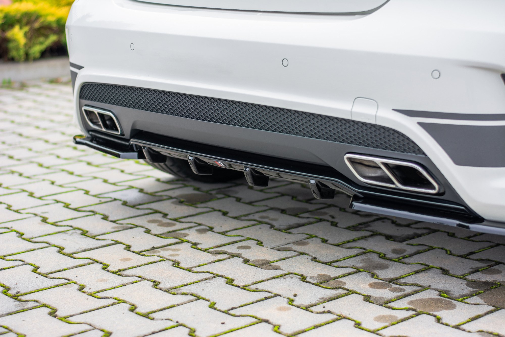 Diffusor Heck Ansatz für Mercedes A45 AMG W176 schwarz Hochglanz