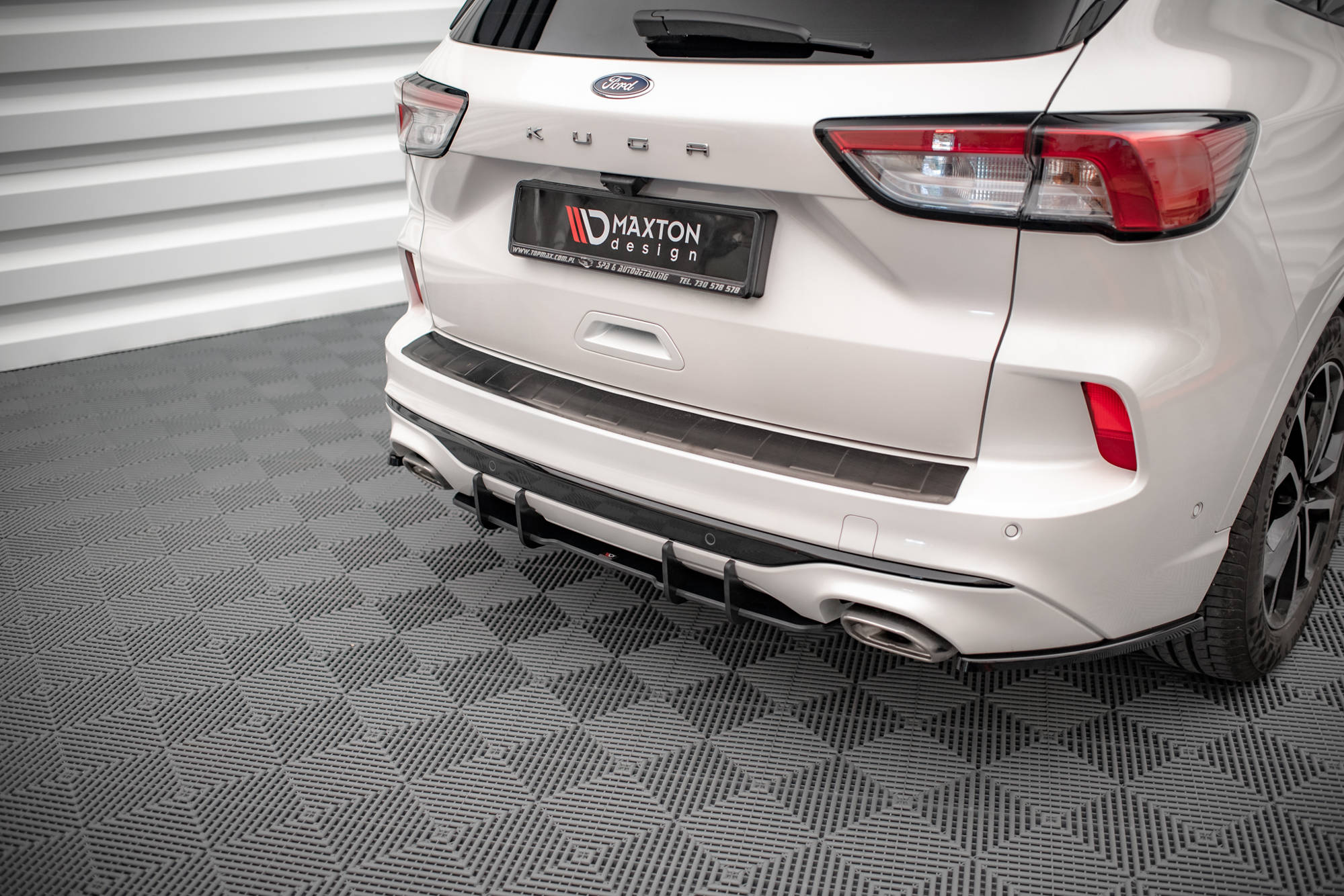 Street Pro Heckschürze Heck Ansatz Diffusor passend für Ford Kuga ST-Line Mk3 rot