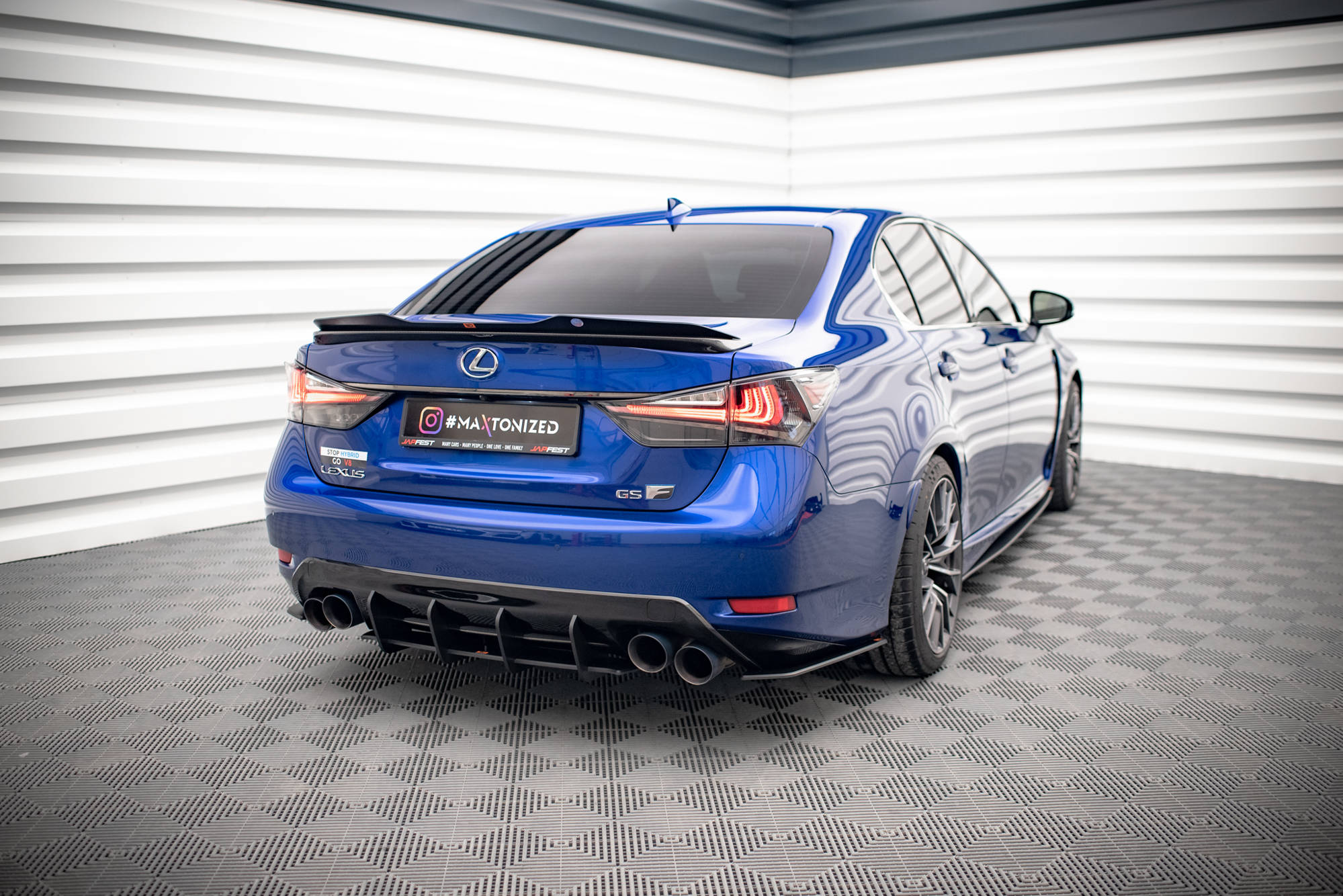 Street Pro Heckschürze Heck Ansatz Diffusor passend für Lexus GS F Mk4 FL schwarz-rot
