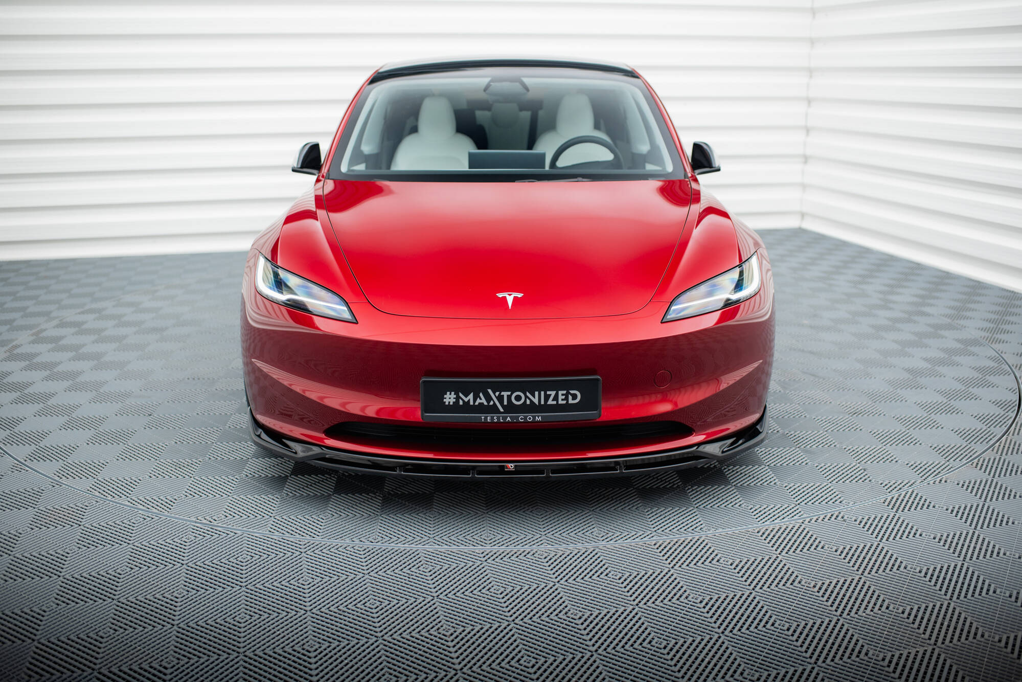 Frontlippe V.1 passend für Tesla Model 3 Project HighlandFL schwarz Hochglanz