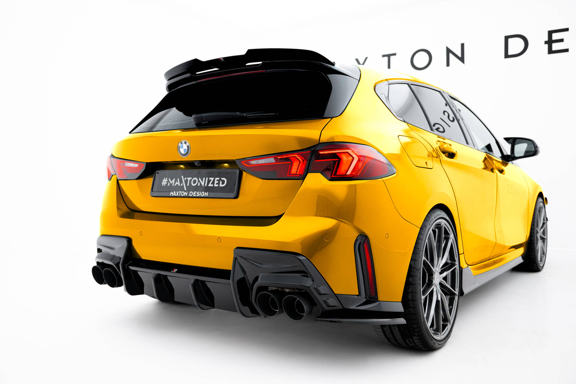 Heck Spoiler Aufsatz Abrisskante V.3 passend für BMW 1er M-Paket F70 schwarz Hochglanz