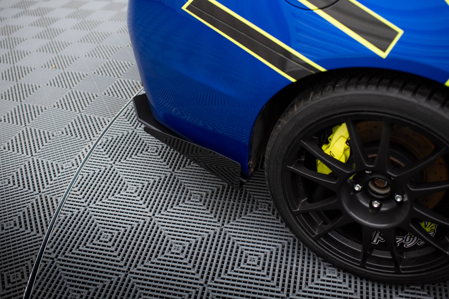 Street Pro Heck Ansatz Flaps passend für Subaru WRX STI Mk1 rot+ Hochglanz Flaps