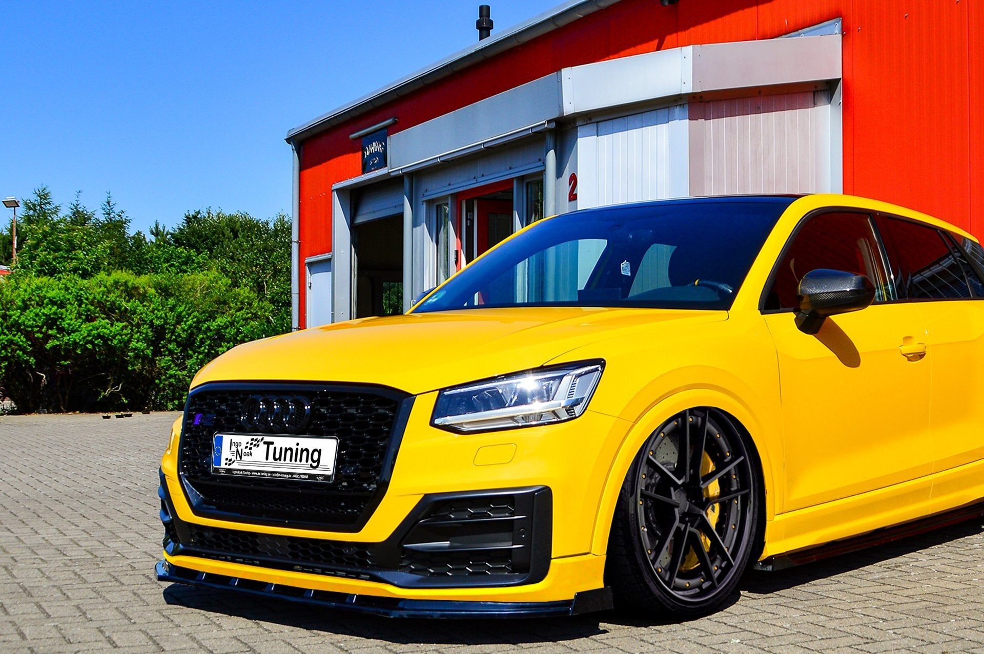 Cup Frontspoilerlippe mit Wing für Audi Q2 Sport GA aus ABS Carbon Optik