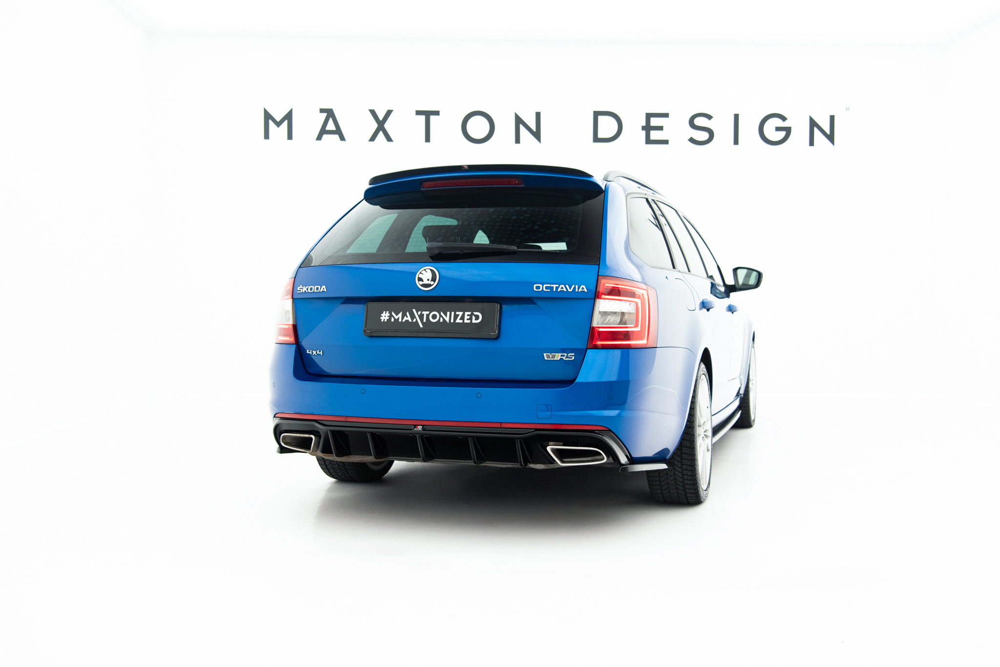 Street+ Heck Ansatz Diffusor V.2 passend für Skoda Octavia RS Mk3 / Mk3 FL Hatchback / Kombi schwarz Hochglanz
