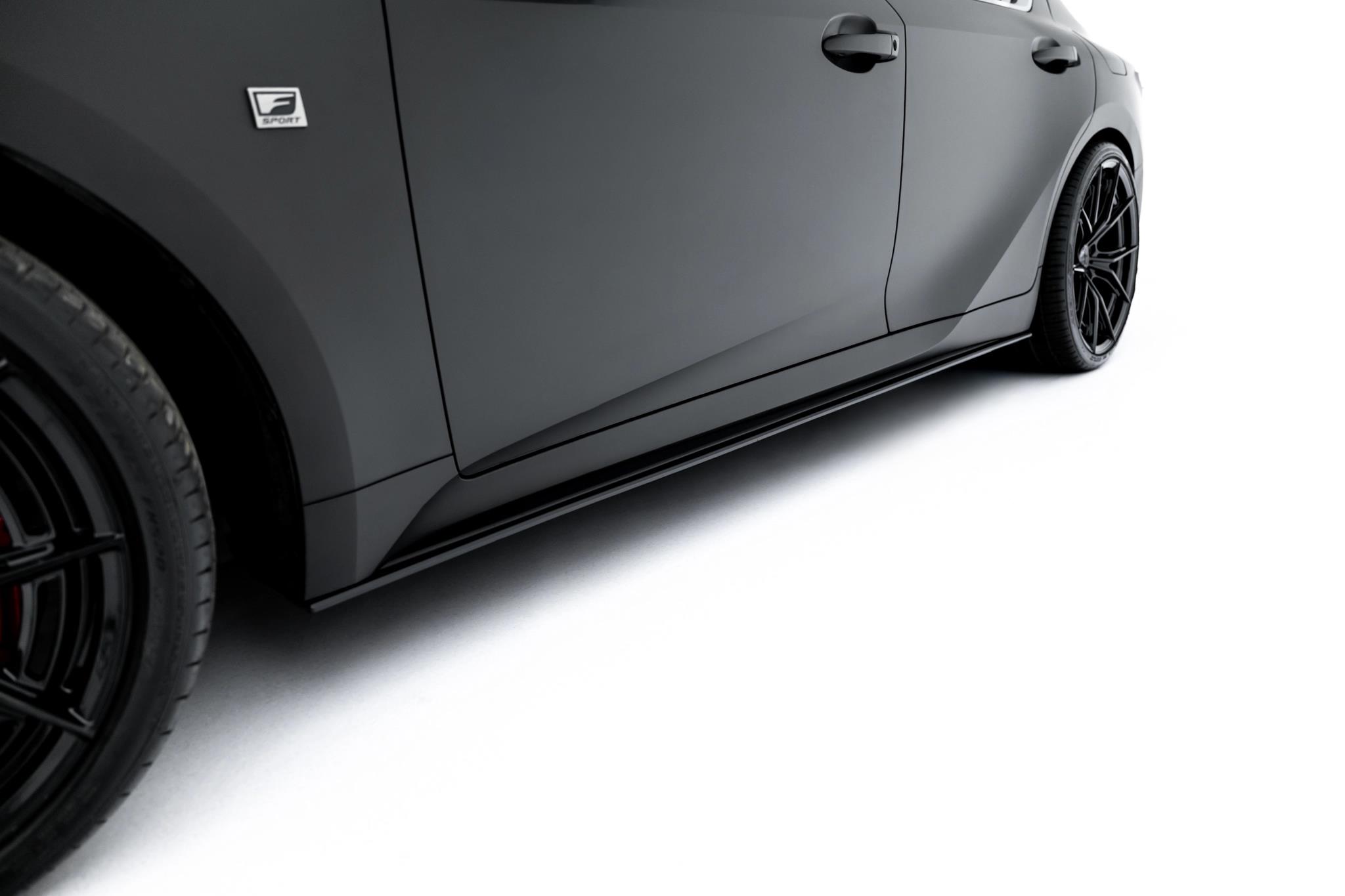 Seitenschweller Ansatz Paar passend für Lexus IS 500 Mk3 Facelift 2 XE30 schwarz matt
