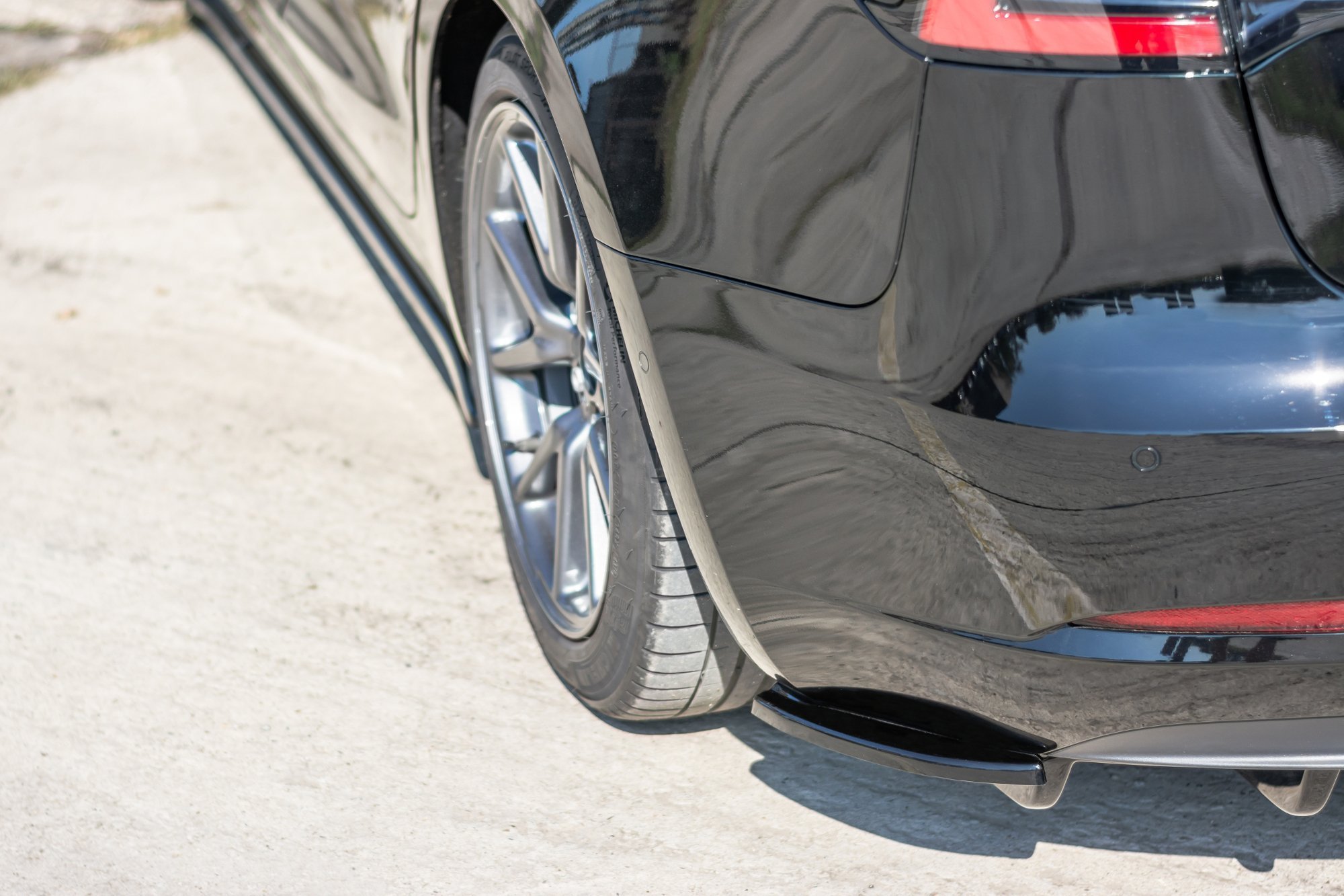 Diffusor Flaps passend für Tesla Model 3 schwarz matt