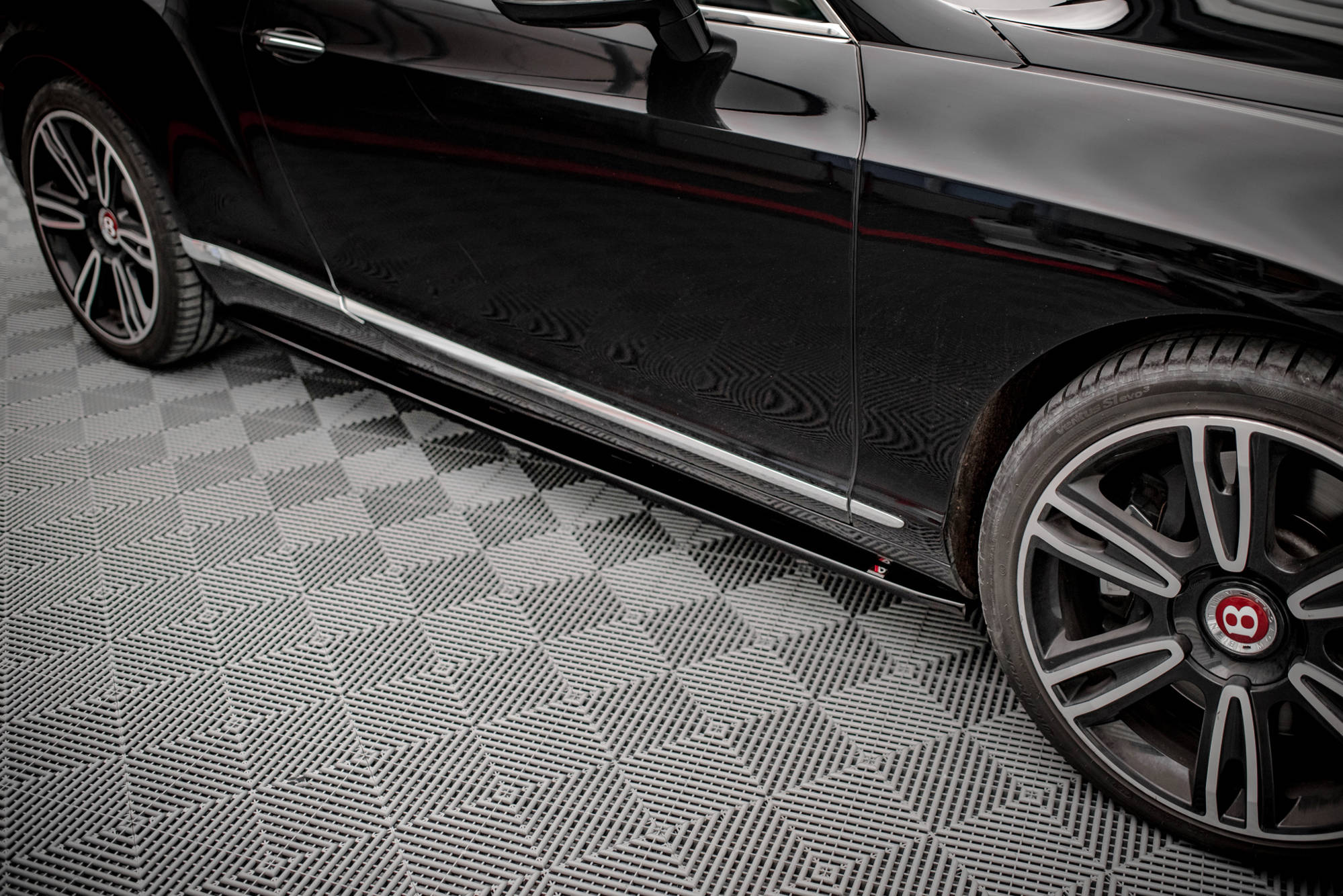 Seitenschweller Ansatz Paar passend für Bentley Continental GT V8 S Mk2 schwarz Hochglanz