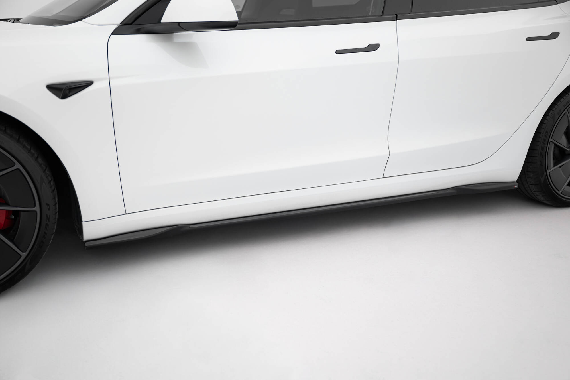 Seitenschweller Ansatz Paar V.2 passend für Tesla Model 3 Performance Mk1 FL schwarz Hochglanz