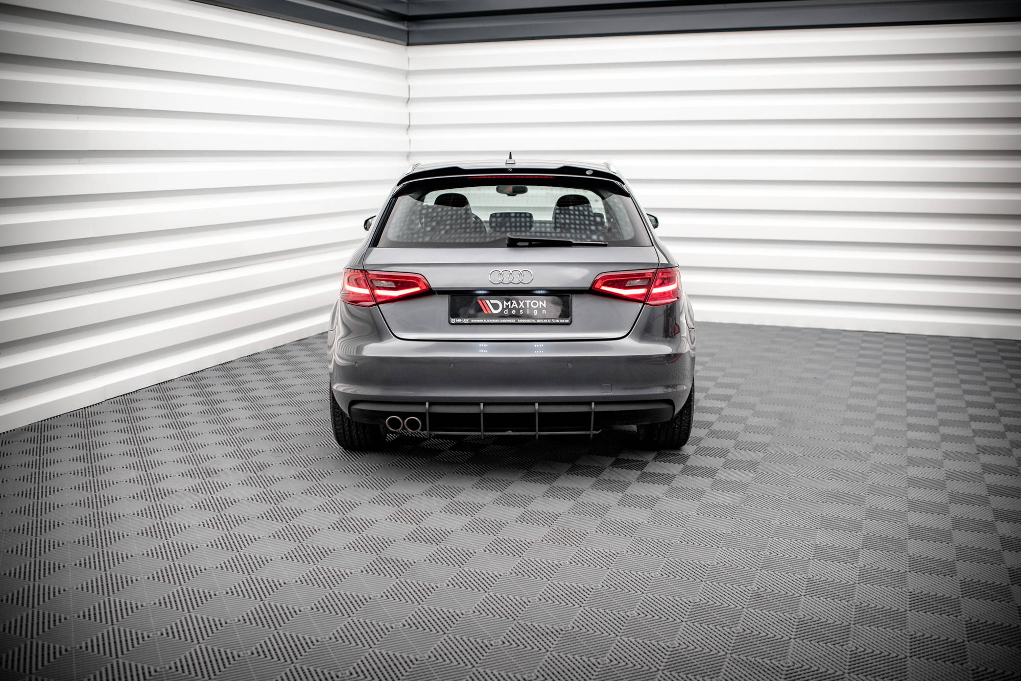 Street Pro Heckschürze Heck Ansatz Diffusor passend für Audi A3 Sportback 8V rot