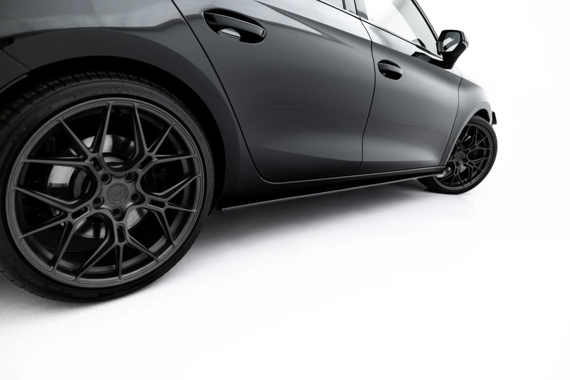 Street Pro Seitenschweller passend für Cupra Leon ST / Hatchback Mk1 Facelift schwarz matt