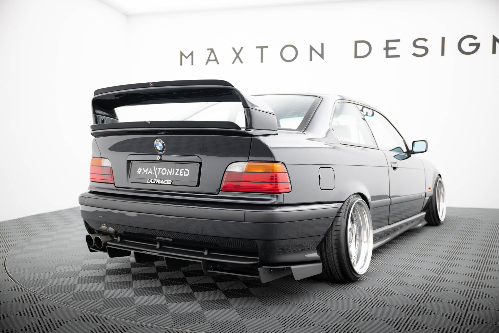 OBERER Spoiler CAP für BMW M3 / 3 M-Paket E36 Coupe GT Klasse schwarz Hochglanz