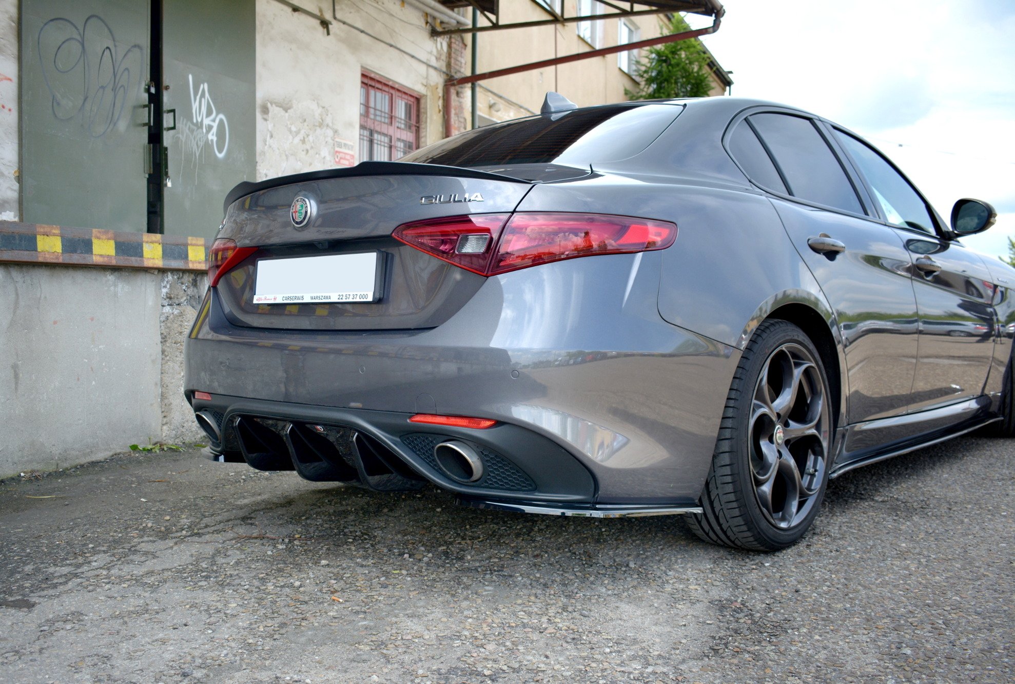 Diffusor Heck Ansatz für Alfa Romeo Giulia Veloce schwarz Hochglanz