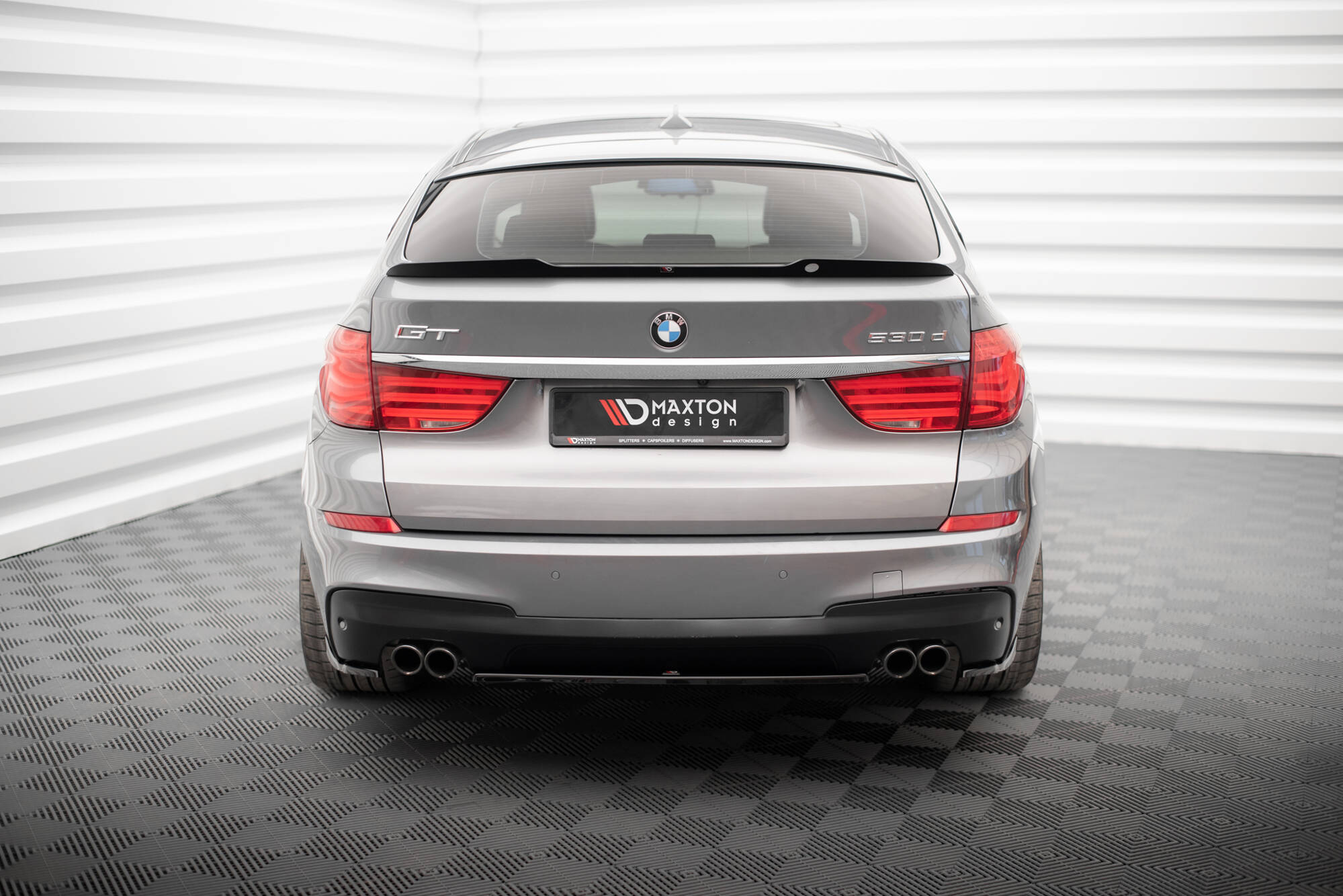 Street+ Heck Ansatz Flaps passend für BMW 5er GT M-Paket F07 schwarz Hochglanz