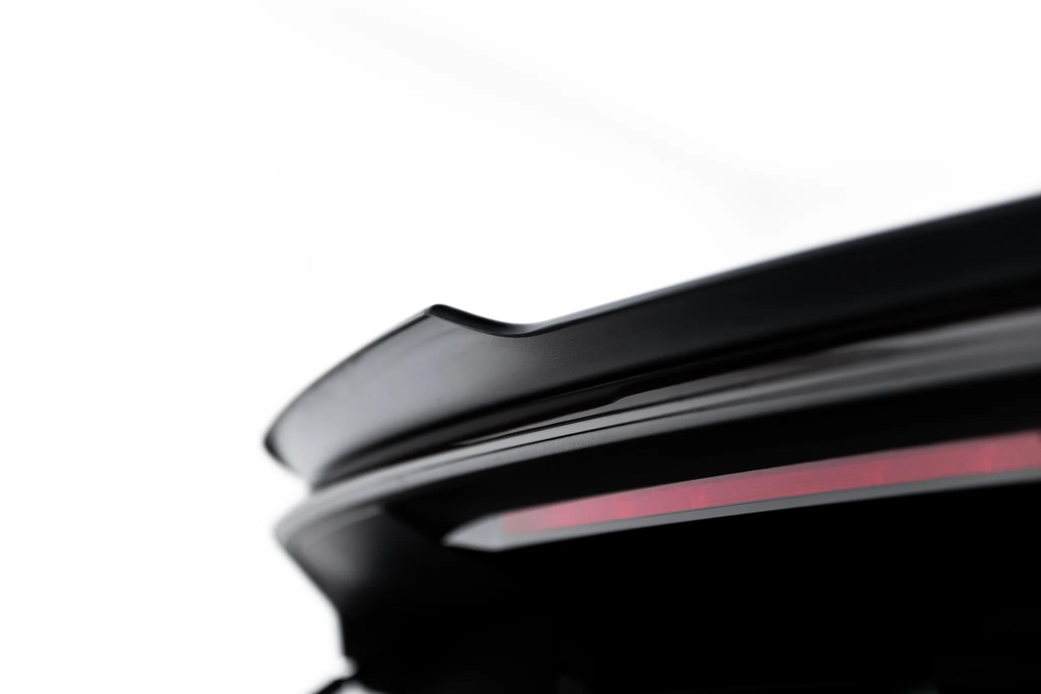 Heckspoiler Lippe Volvo XC90 Mk2 Facelift 2 schwarz Hochglanz