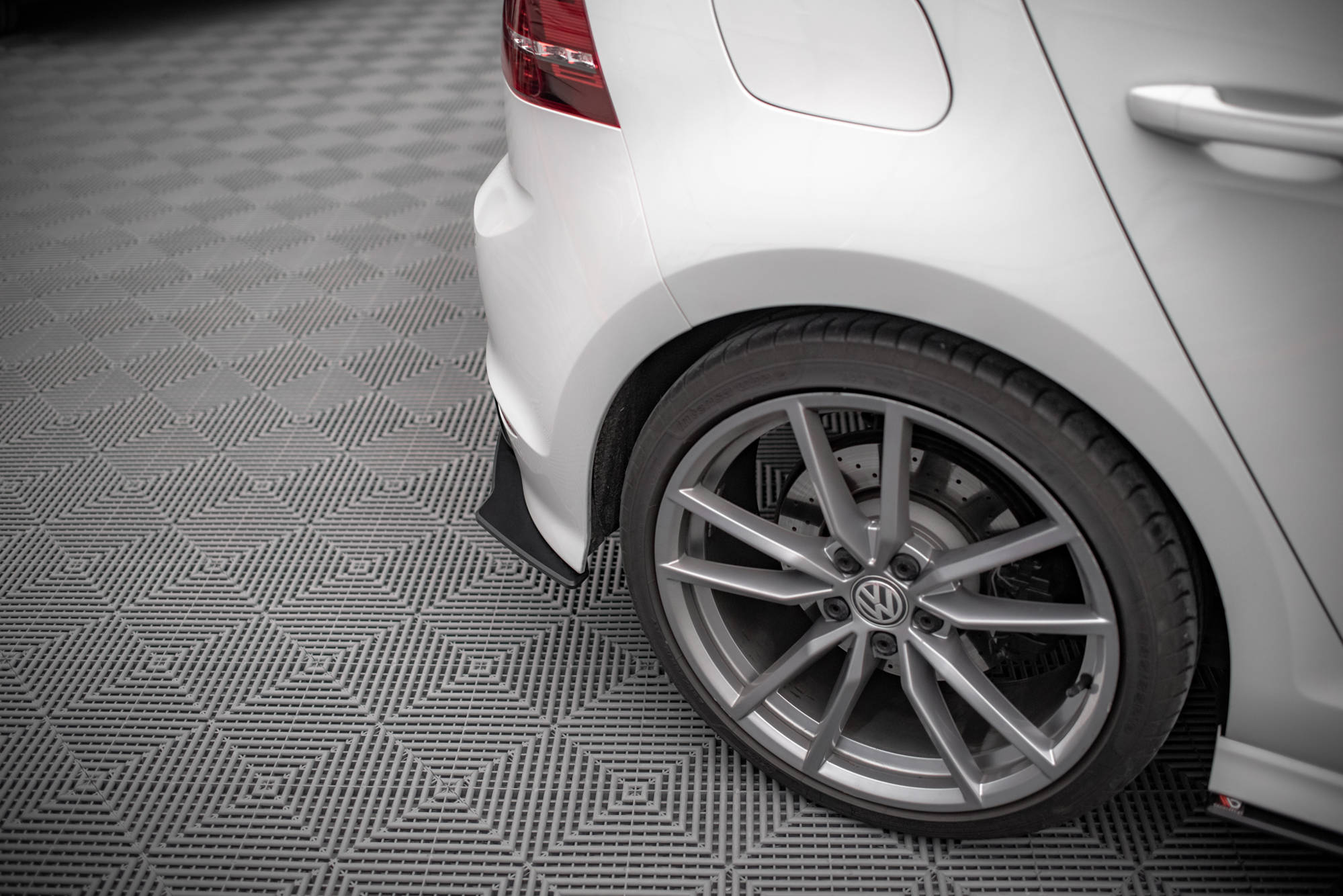 Street Pro Heck Ansatz Flaps passend für VW Golf R Mk7