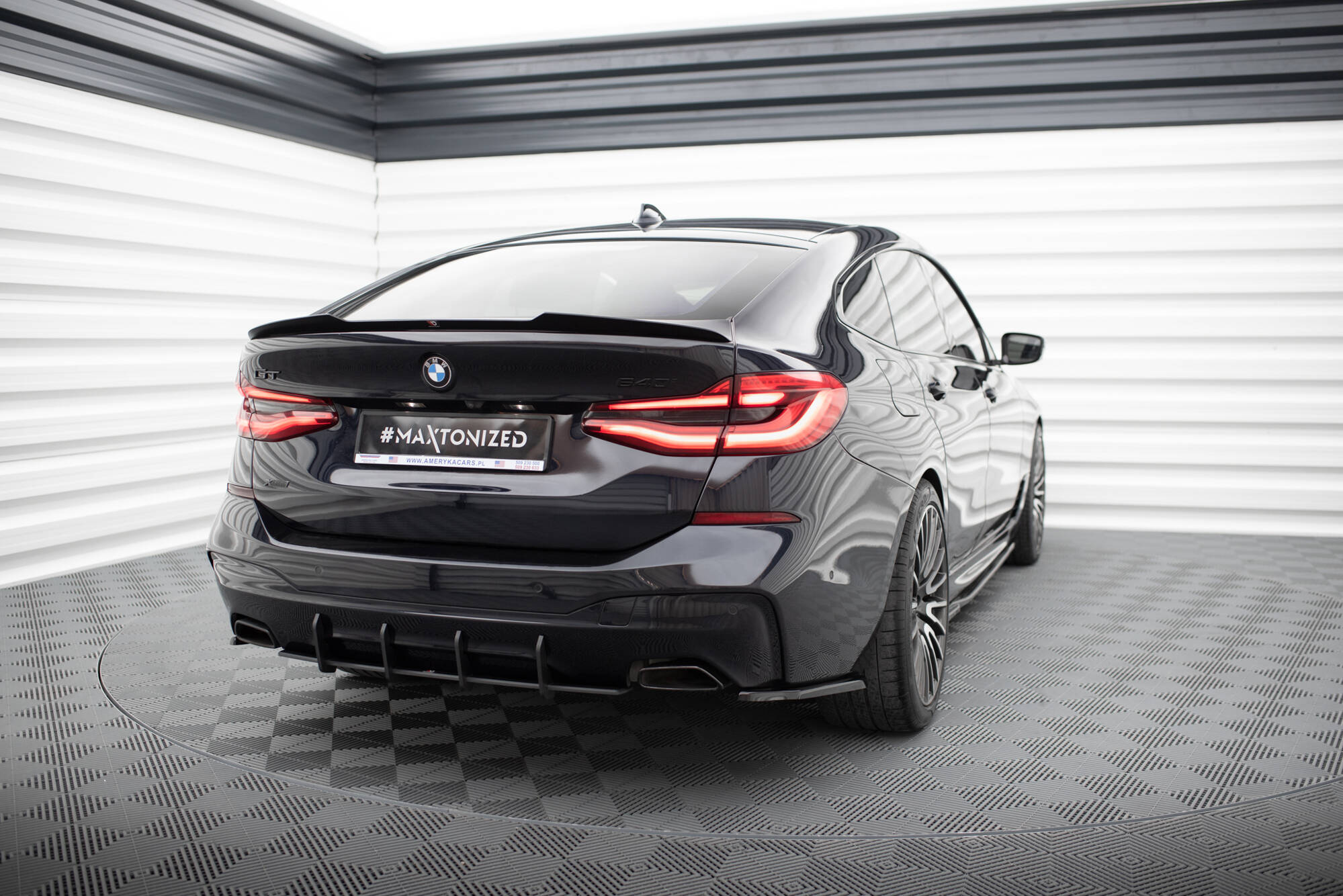 Street Pro Heckschürze Heck Ansatz Diffusor passend für BMW 6er GT M-Paket G32 schwarz-rot