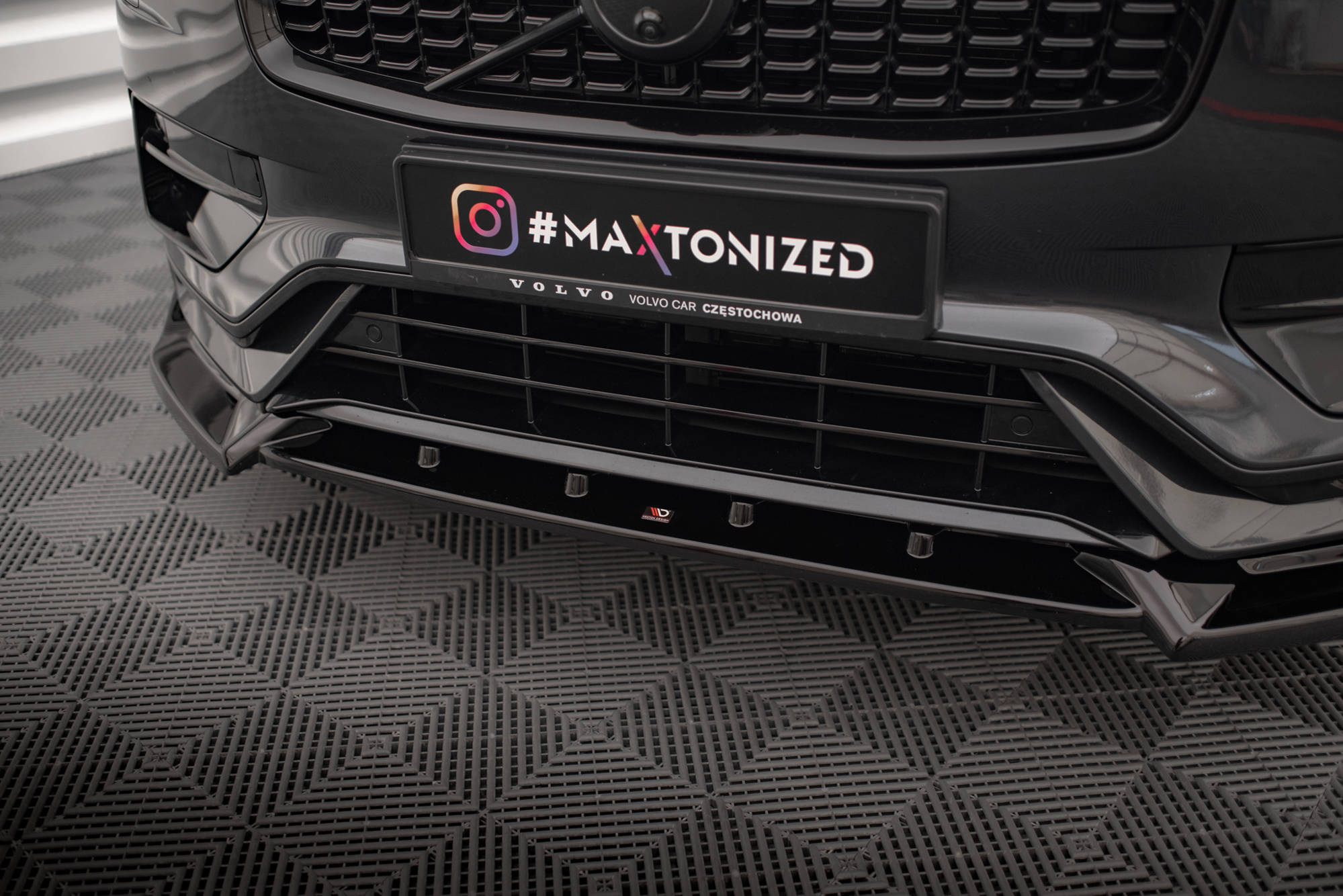 Street+ Spoilerlippe Front Ansatz V.2 passend für Volvo XC90 R-Design Mk2 FL schwarz Hochglanz