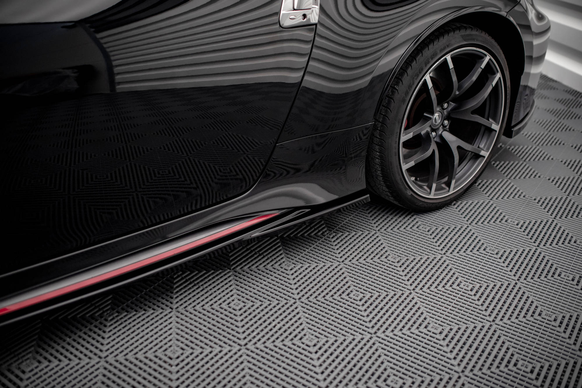 Street+ Seitenschweller Leisten V.2 passend für Nissan 370Z Nismo FL schwarz Hochglanz