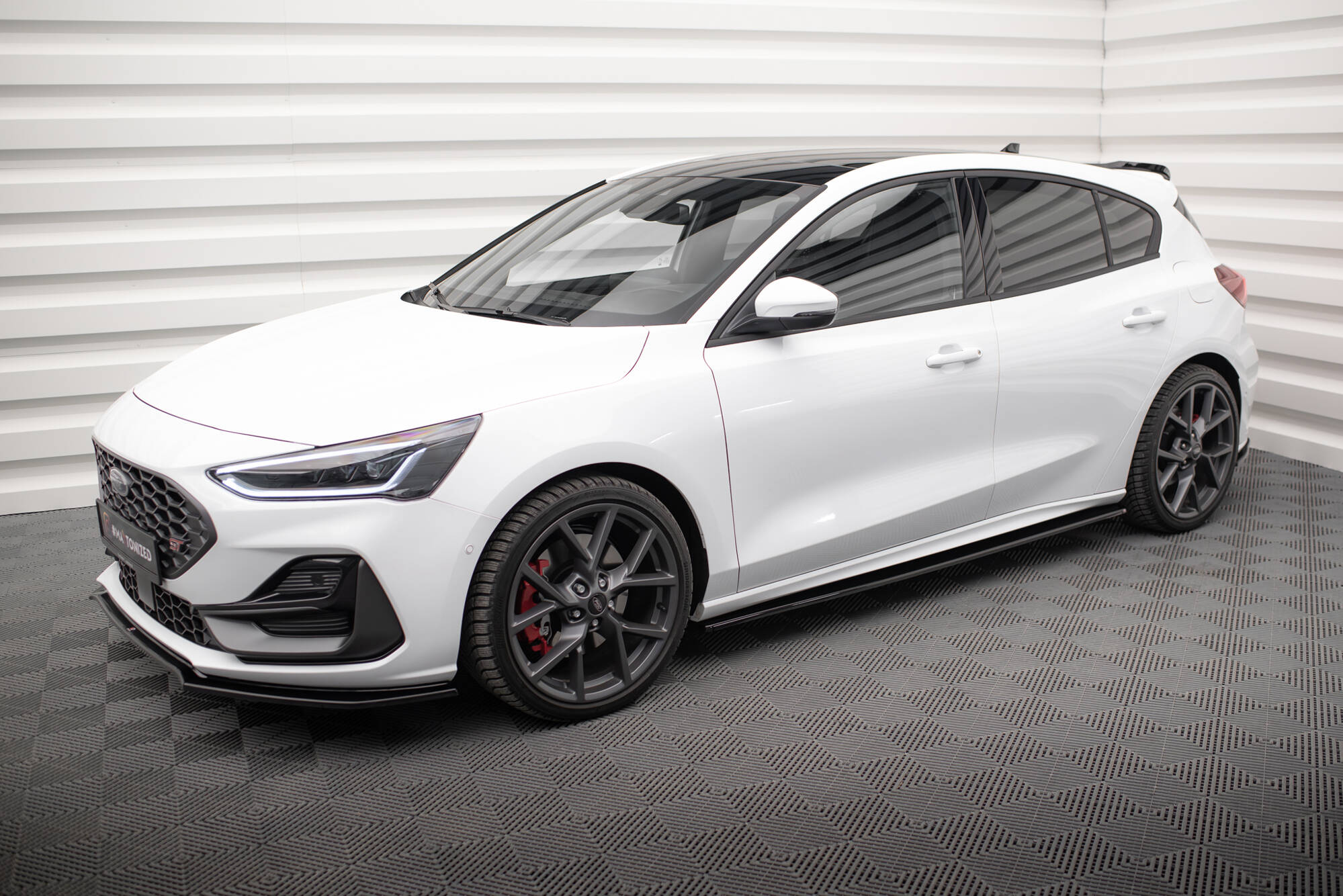 Seitenschweller Ansatz für V.1 für Ford Focus ST / ST-Line Mk4 Facelift schwarz Hochglanz
