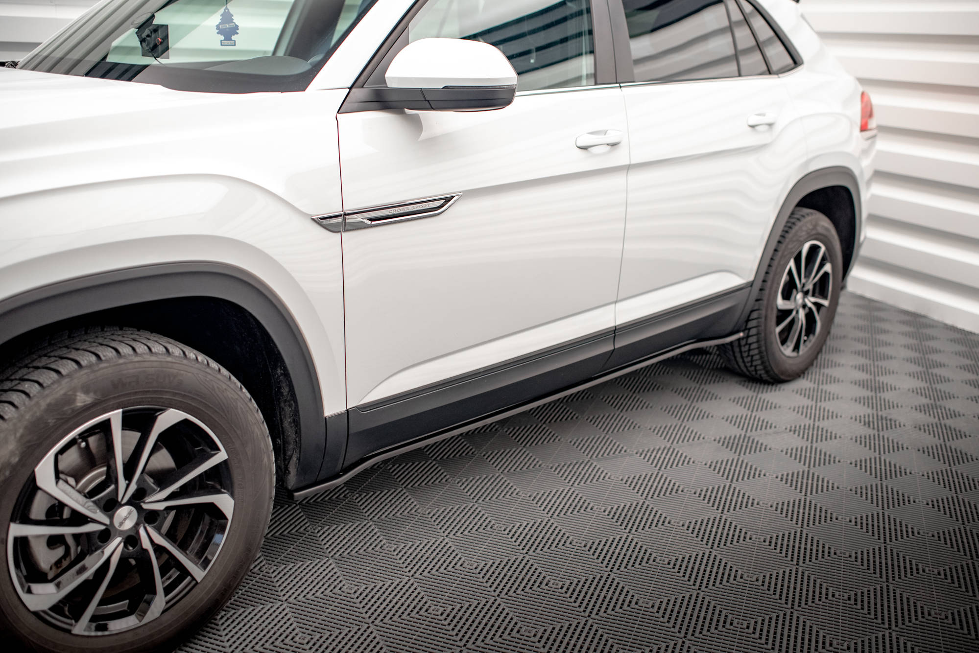 Street+ Seitenschweller Leisten passend für VW Atlas Cross Sport schwarz Hochglanz