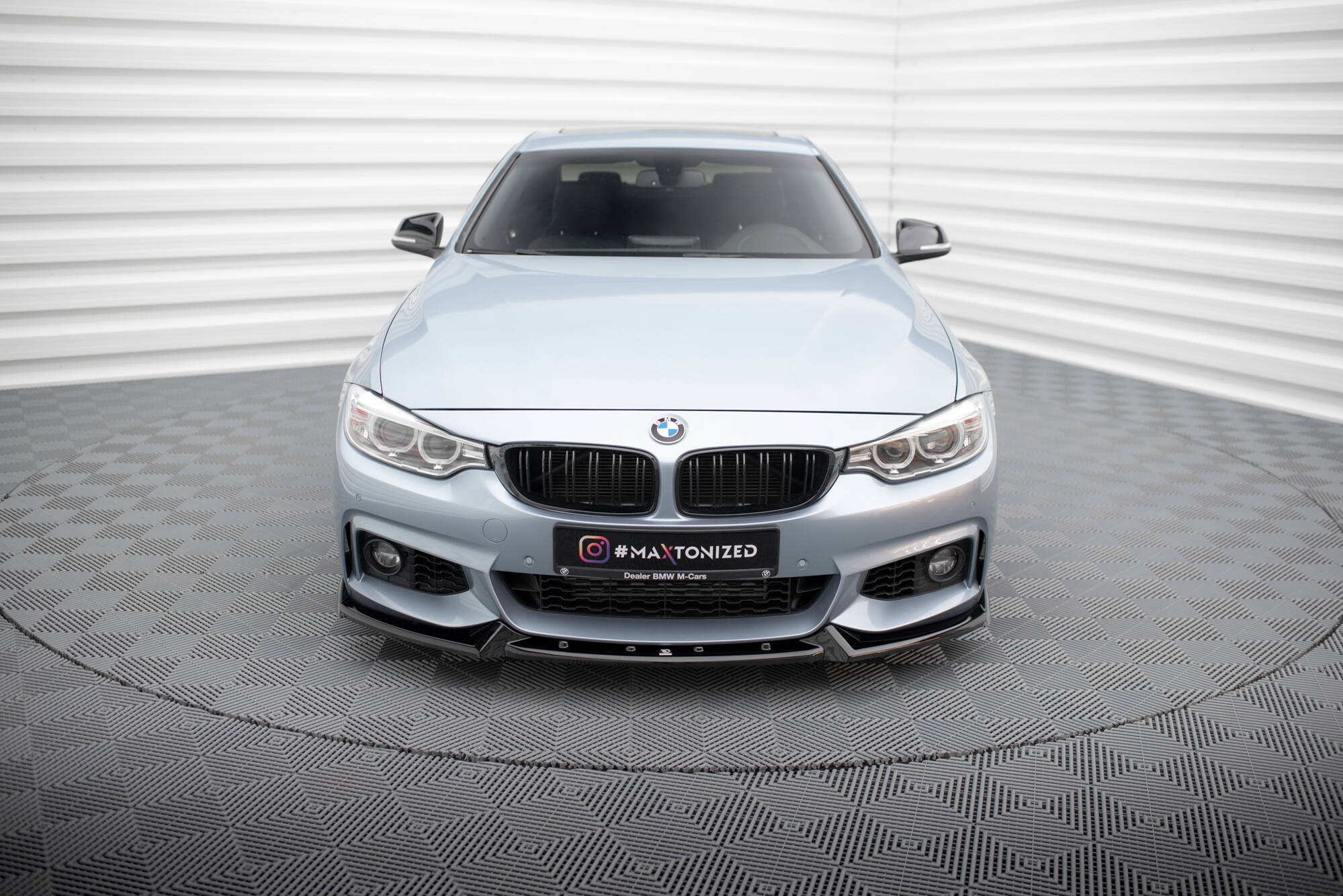Street+ Spoilerlippe Front Ansatz V.4 passend für BMW 4er Coupe / Gran Coupe / Cabrio M-Paket F32 / F36 / F33 schwarz Hochglanz