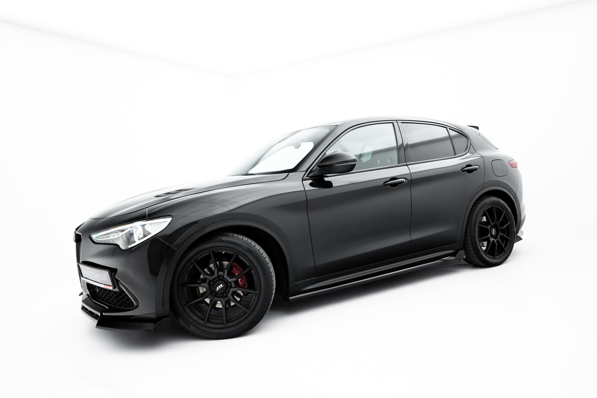 Street+ Seitenschweller Leisten V.2 passend für Alfa Romeo Stelvio Mk1 schwarz Hochglanz