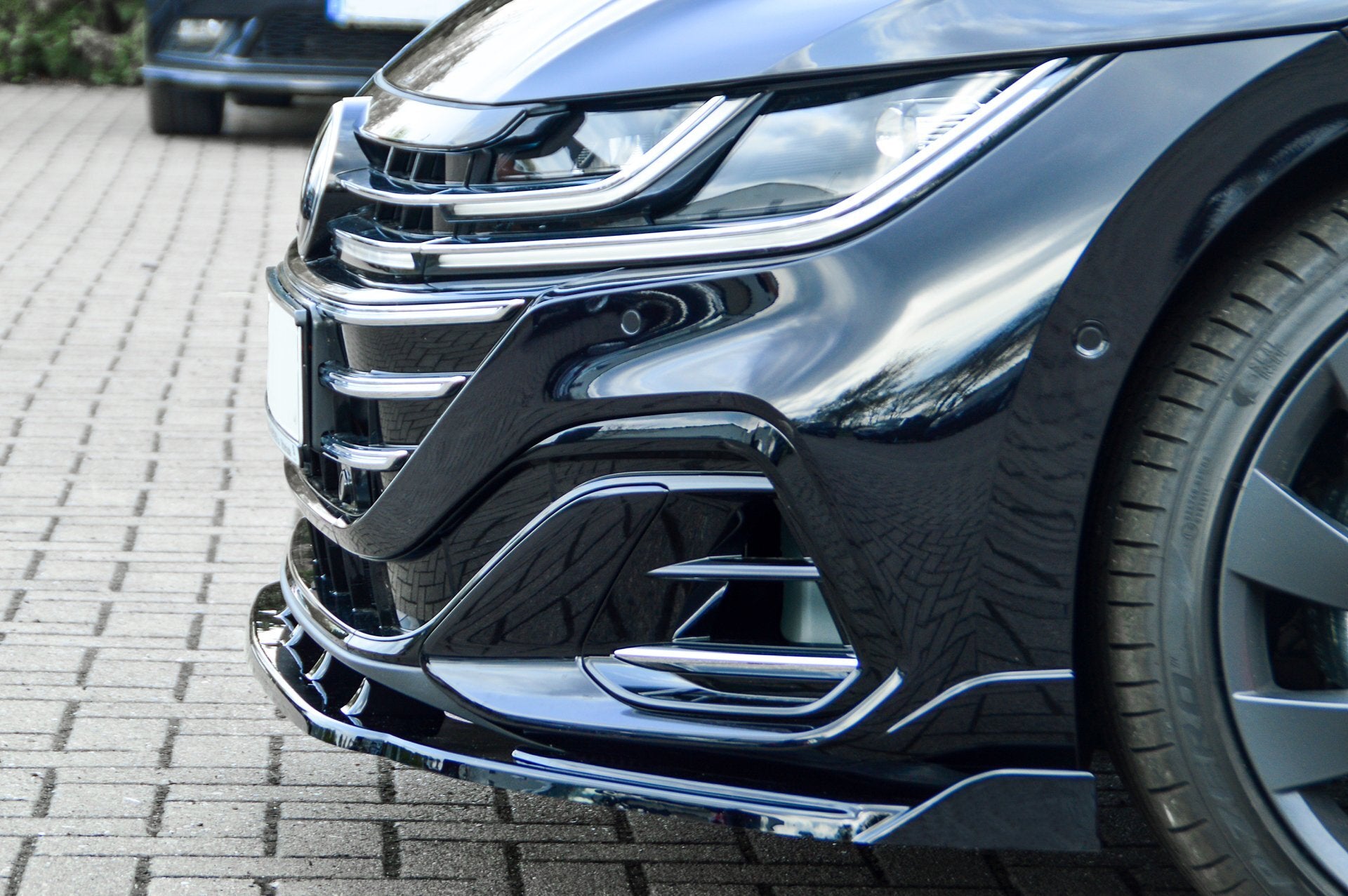 Cup Frontspoilerlippe mit Wing für VW Arteon R-Line inkl-Shooting Break Carbon Optik